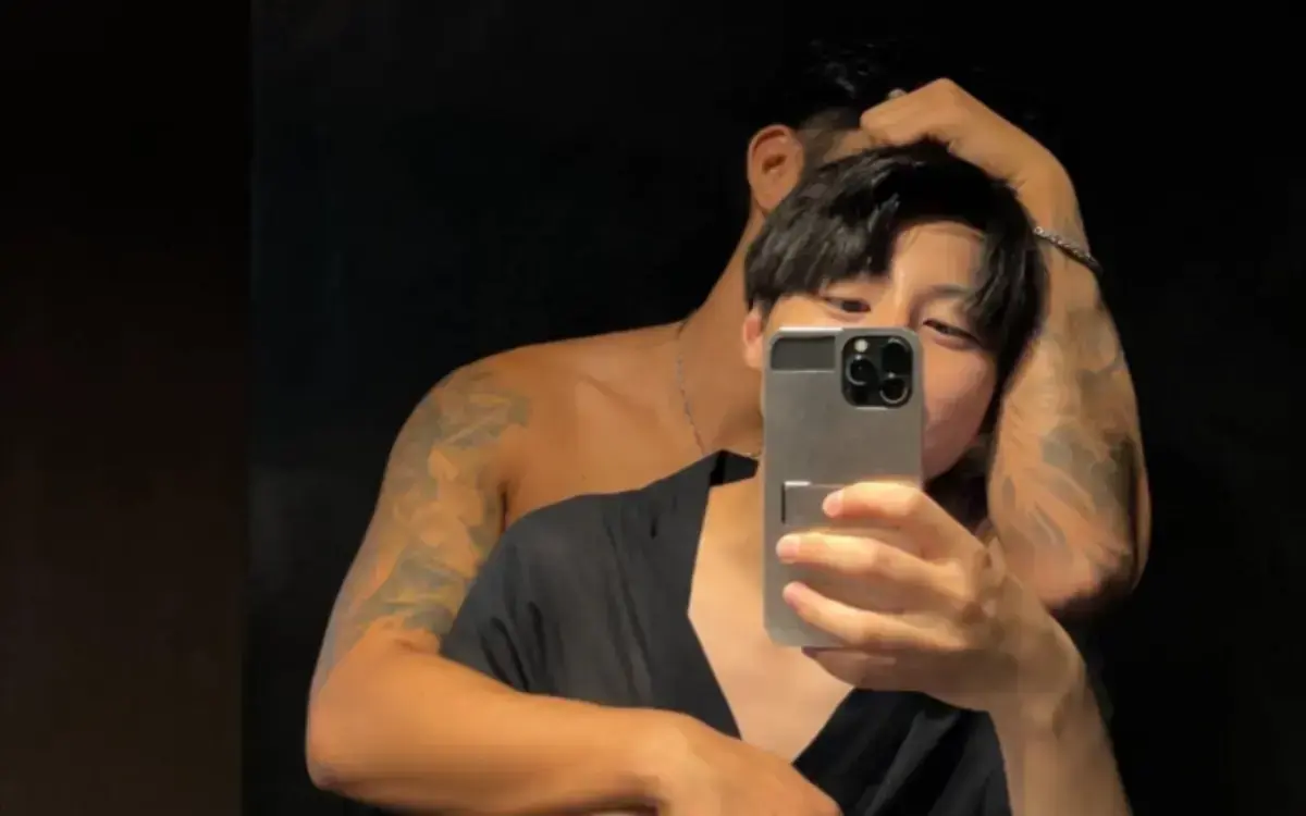 《花臂夫妇》<br />
《花臂老师》<br />
《花臂凉太》<br />
《花臂夫夫》相关资源图片