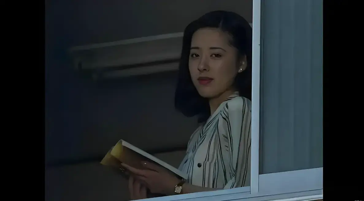 《女教师日记》相关资源图片