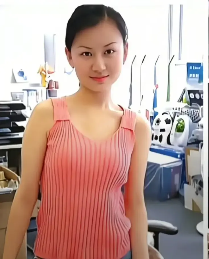 《莫老师》相关资源图片